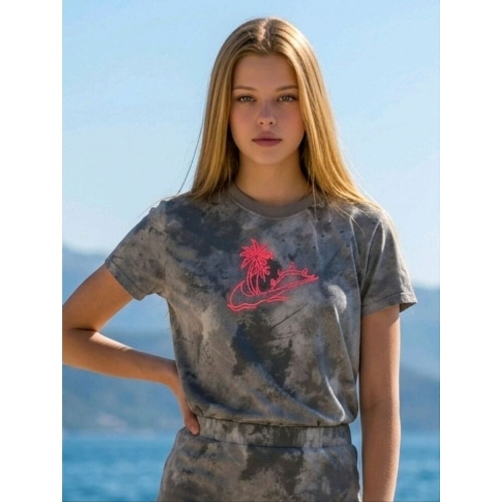 Nike Girls XL Gray Camo Tee Neon Pink Palm Tree Swoosh Sporty Summer Beach Top